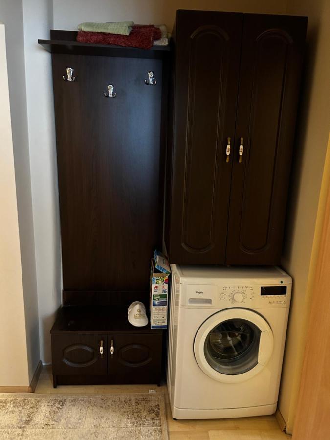 Lalelelor Apartment Suczawa Zewnętrze zdjęcie